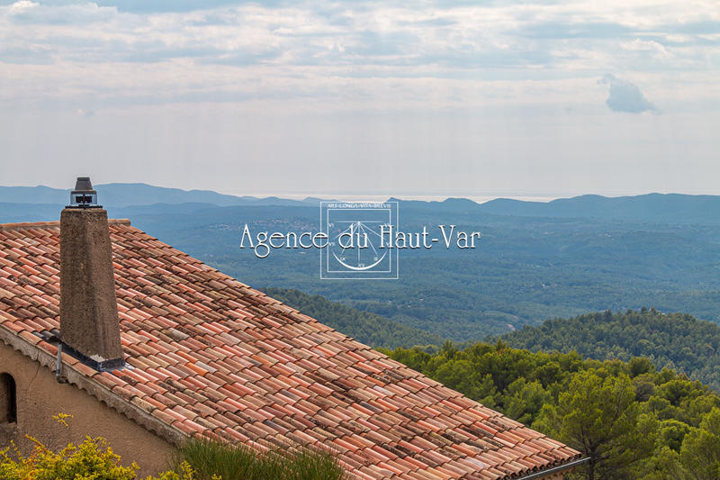 Propriété - 477 m² - 8 pièces