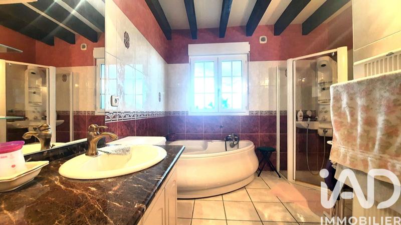 Maison - 187 m² - 5 pièces