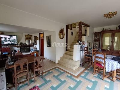 Maison - 124 m² - 7 pièces