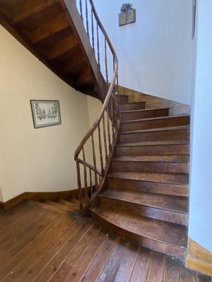 Villa - 220 m² - 6 pièces