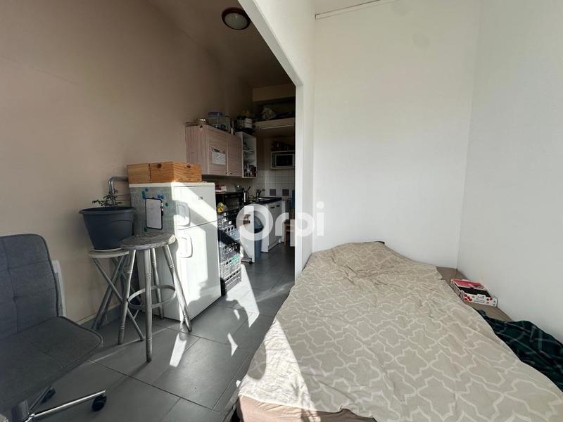 Studio - 129 m² - 7 pièces