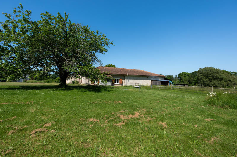 Maison de village - 118 m² - 6 pièces