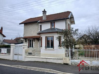 Maison en pierre - 112 m² - 5 pièces