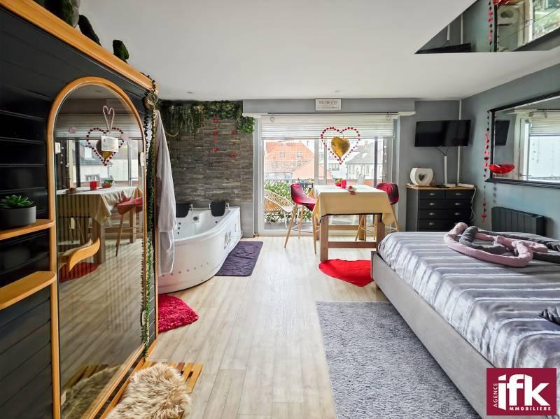 Studio - 57 m² - 2 pièces