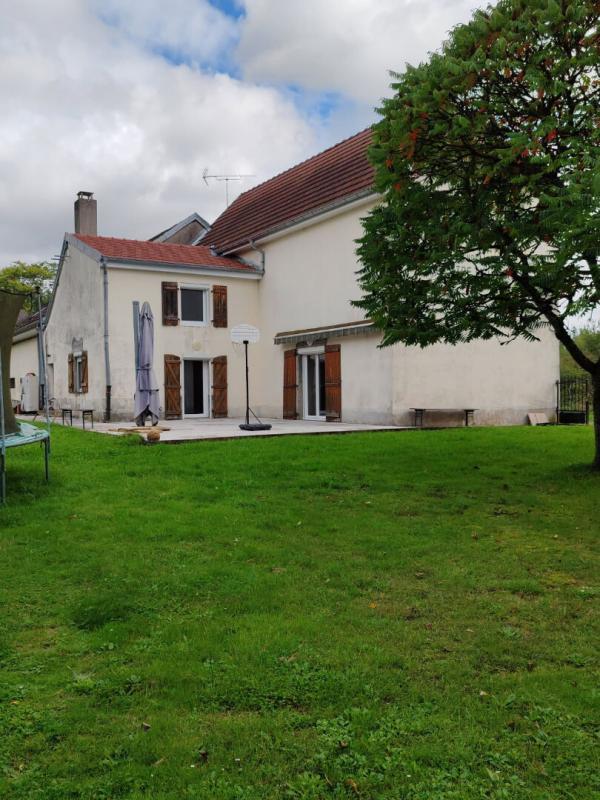 Maison - 280 m² - 6 pièces