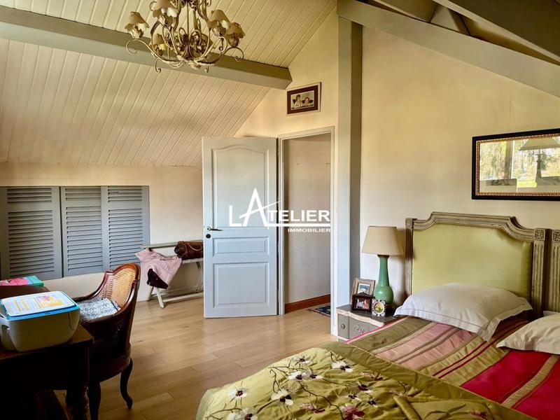 Maison - 142 m² - 5 pièces