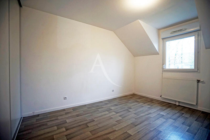 Maison - 84 m² - 4 pièces