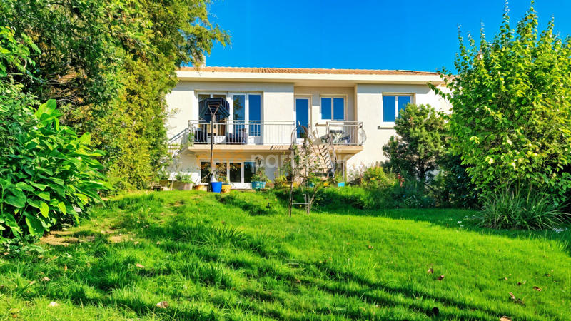 Maison - 145 m² - 6 pièces