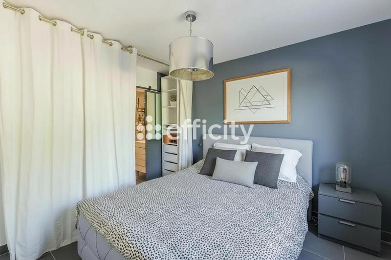 Pavillon - 158 m² - 5 pièces