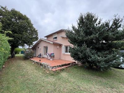 Maison - 125 m² - 5 pièces