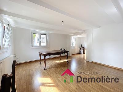 Maison - 92 m² - 4 pièces