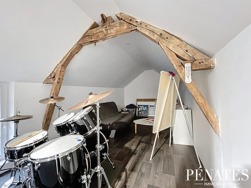 Maison - 195 m² - 7 pièces