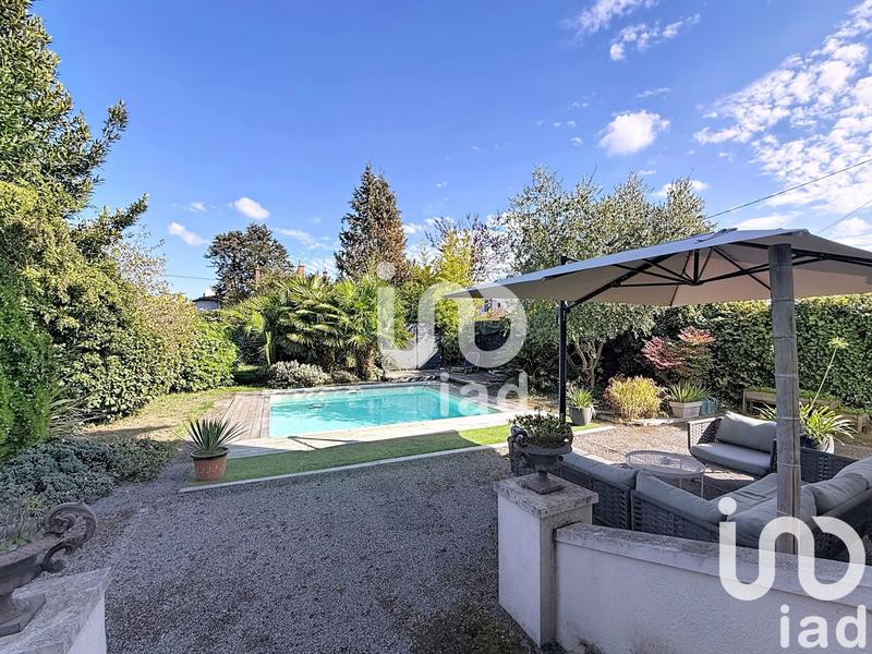 Maison de ville - 207 m² - 6 pièces