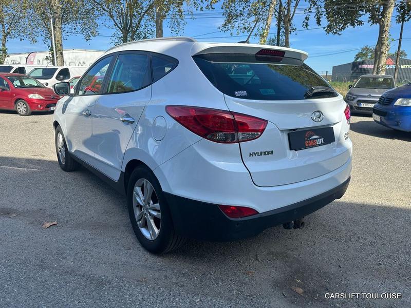 Hyundai ix35 1.7 Crdi 115cv Premium Pack / Cuir Gps Toit Ouvrant Camera /Sieges Chauffants Av et Ar Attelage