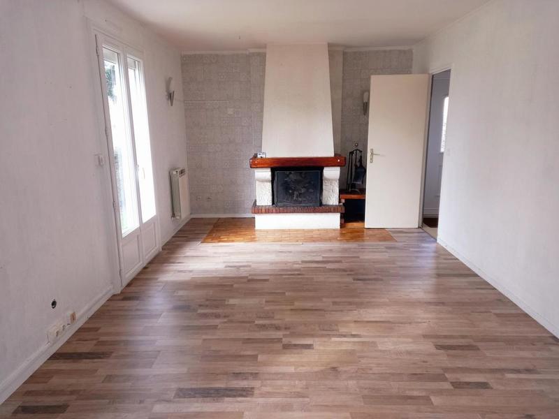 Maison - 94 m² - 6 pièces