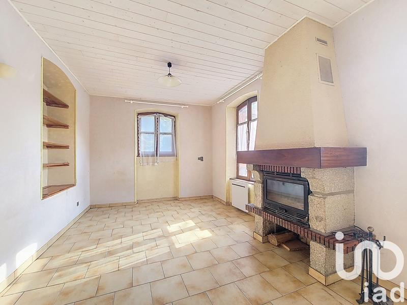 Maison - 80 m² - 5 pièces