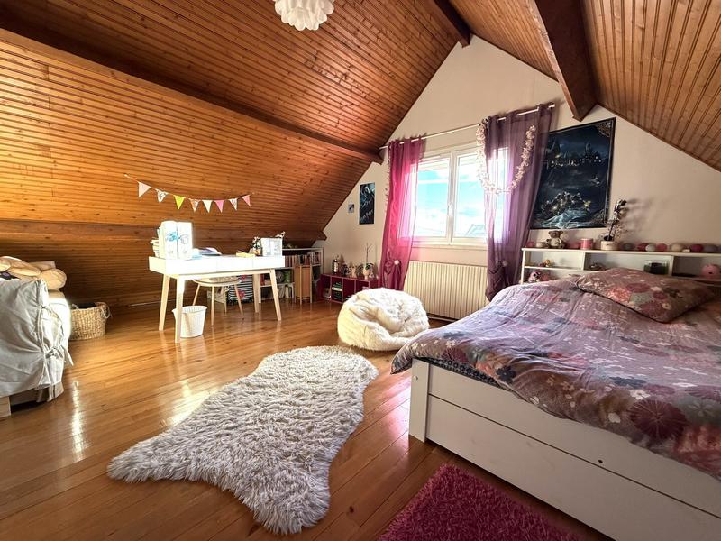 Maison - 150 m² - 5 pièces