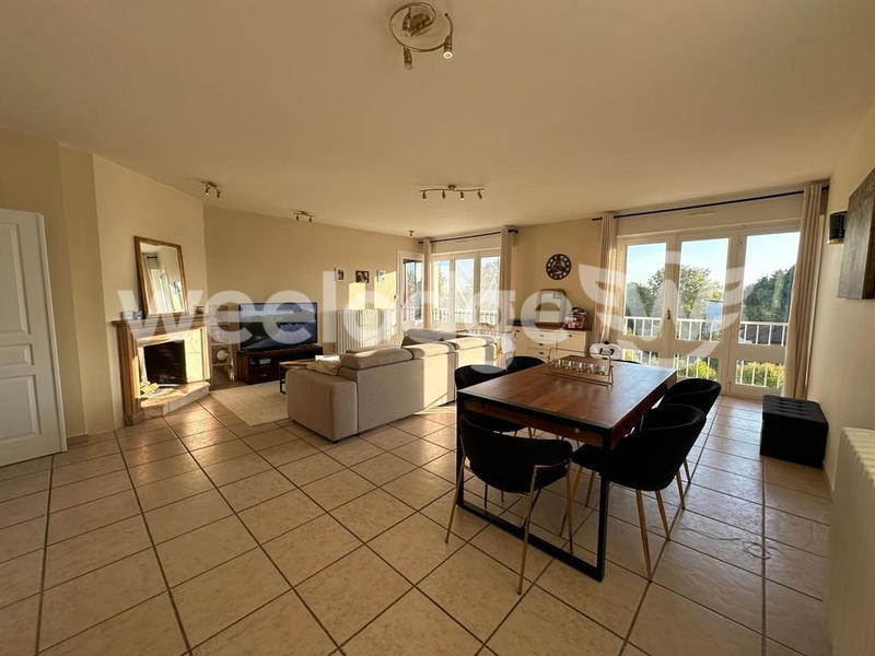 Maison ancienne - 225 m² - 7 pièces