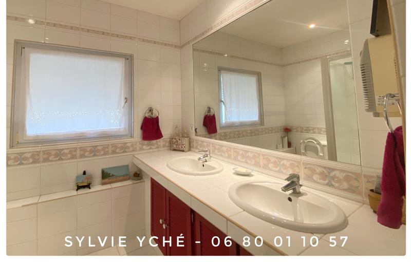 Maison de ville - 160 m² - 6 pièces