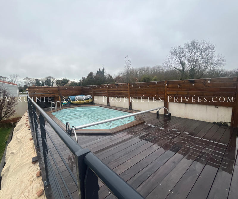 Maison - 110 m² - 4 pièces