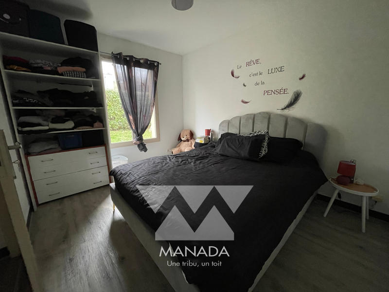 Maison - 180 m² - 8 pièces