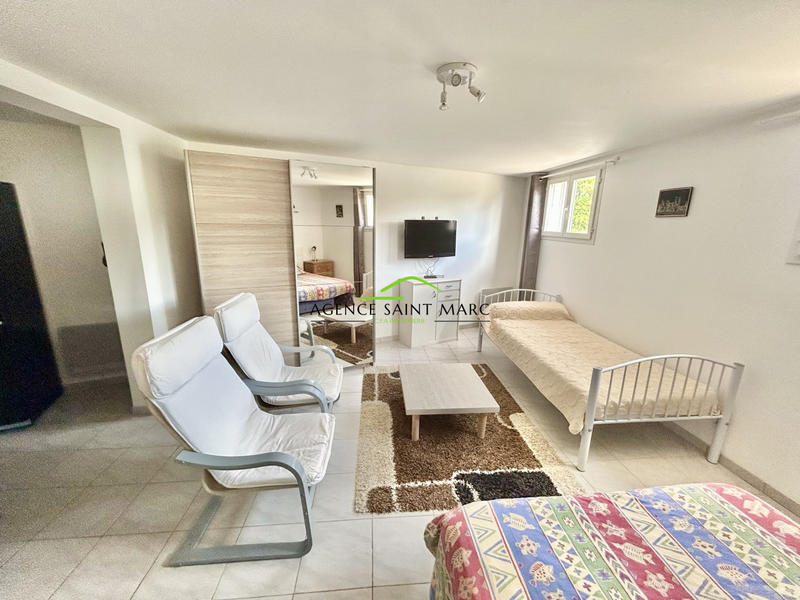 Maison - 180 m² - 5 pièces