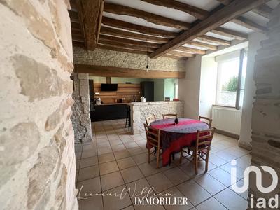 Maison - 236 m² - 8 pièces