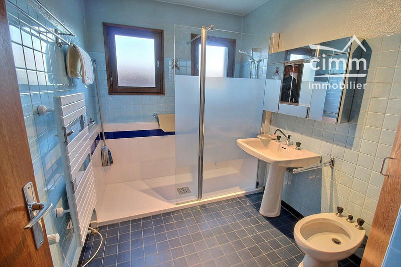 Maison ancienne - 195 m² - 5 pièces