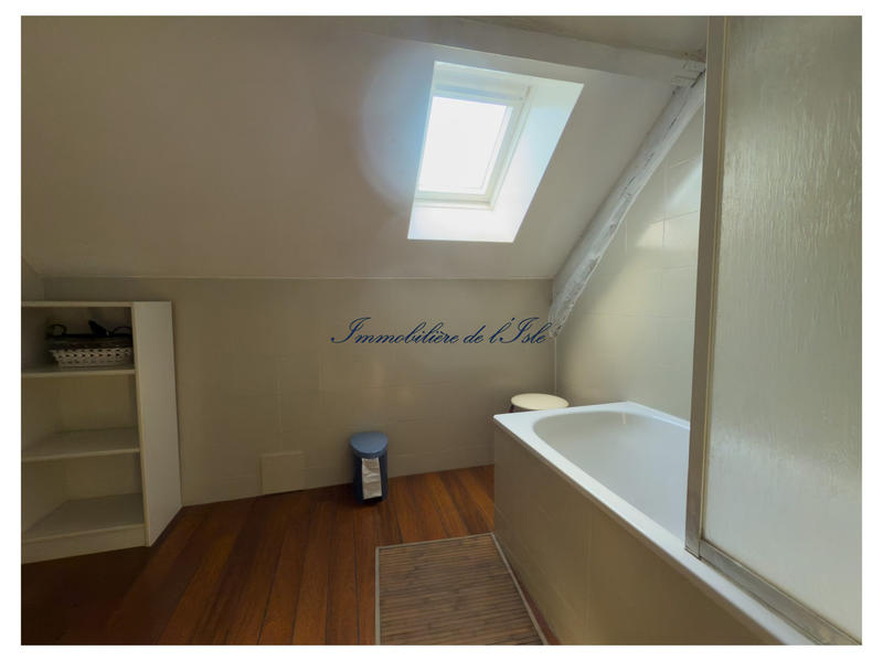 Maison - 145 m² - 6 pièces