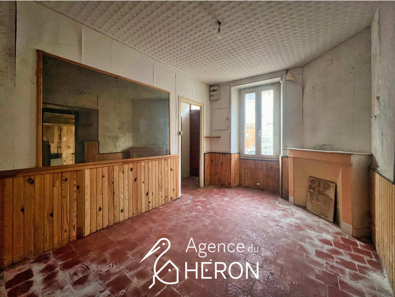 Maison - 470 m² - 19 pièces