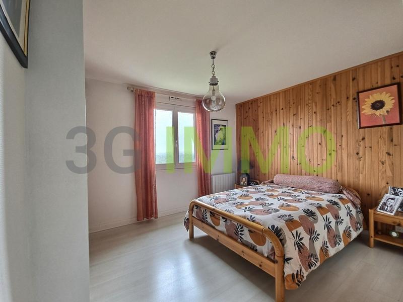 Maison - 108 m² - 6 pièces