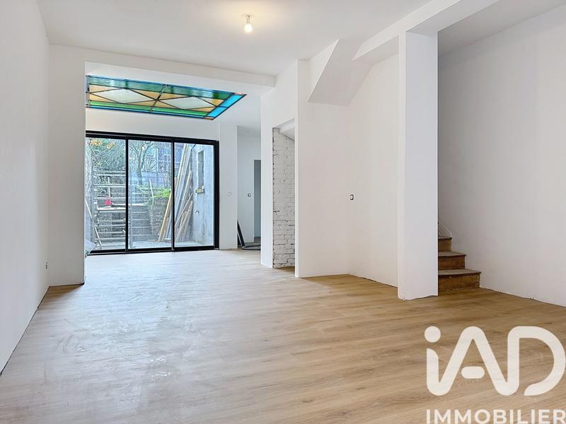 Maison - 102 m² - 4 pièces