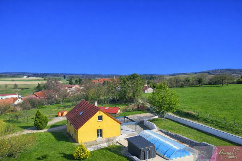 Maison - 136 m² - 6 pièces