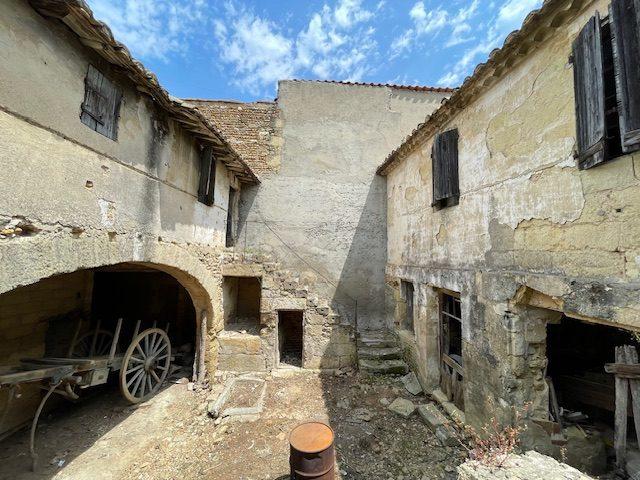 Maison ancienne - 130 m² - 6 pièces