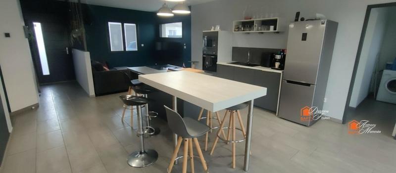 Maison - 90 m² - 4 pièces