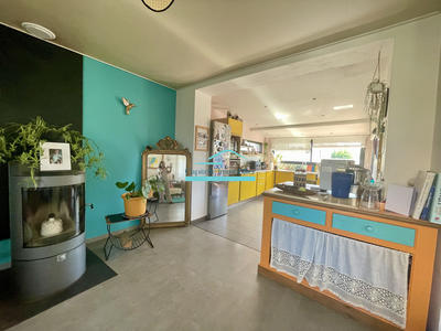 Villa - 168 m² - 5 pièces