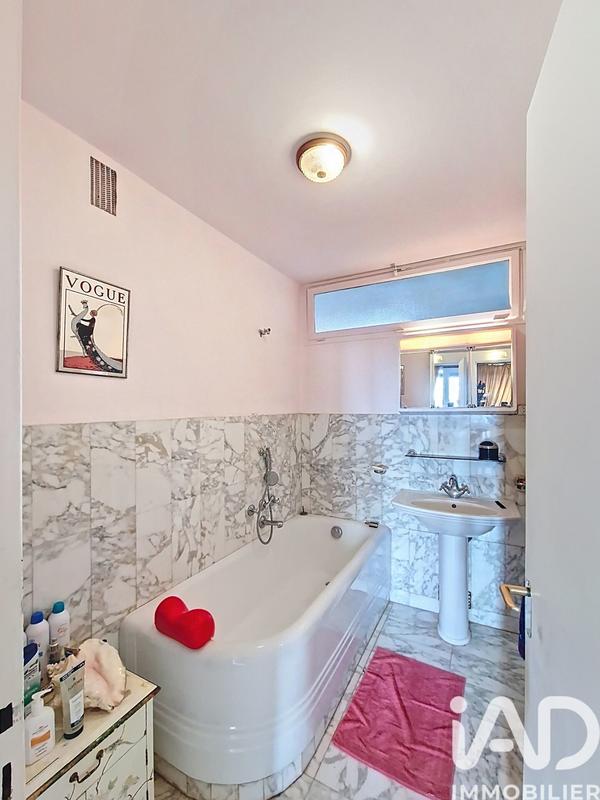 Appartement - 94 m² - 5 pièces