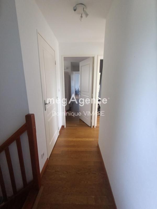 Pavillon - 156 m² - 7 pièces