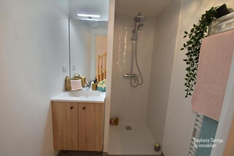 Appartement - 109 m² - 5 pièces