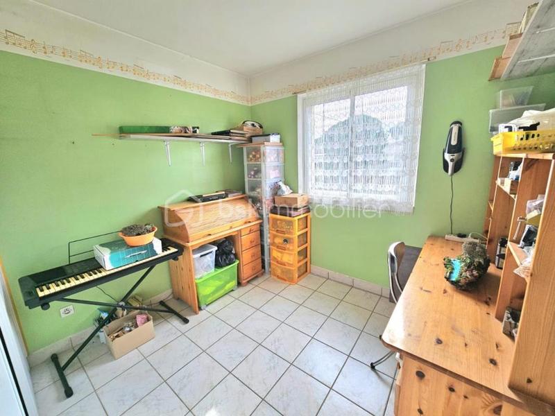 Maison traditionnelle - 124 m² - 6 pièces