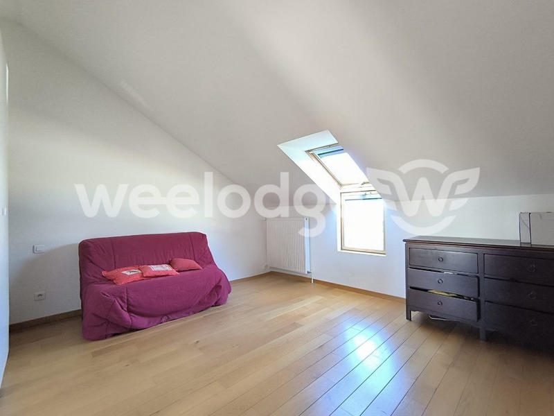 Maison contemporaine - 180 m² - 7 pièces