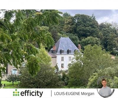 Demeure - 235 m² - 10 pièces