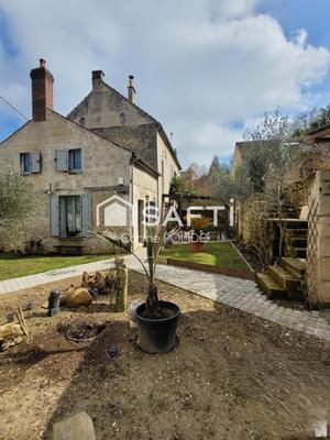 Maison - 151 m² - 6 pièces