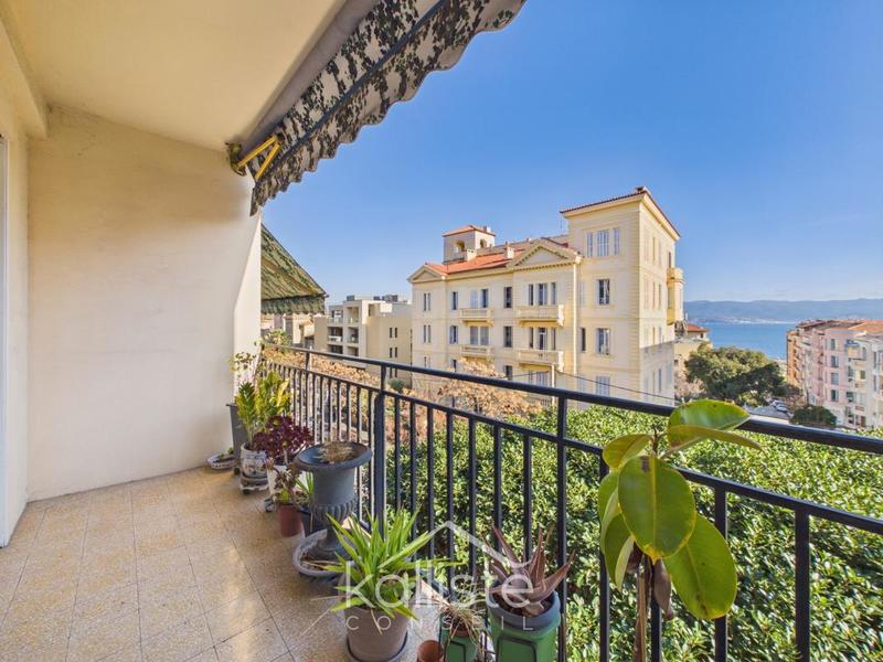 Appartement - 70 m² - 3 pièces