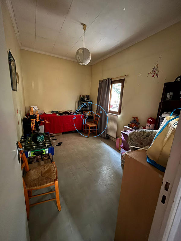 Appartement - 80 m² - 4 pièces