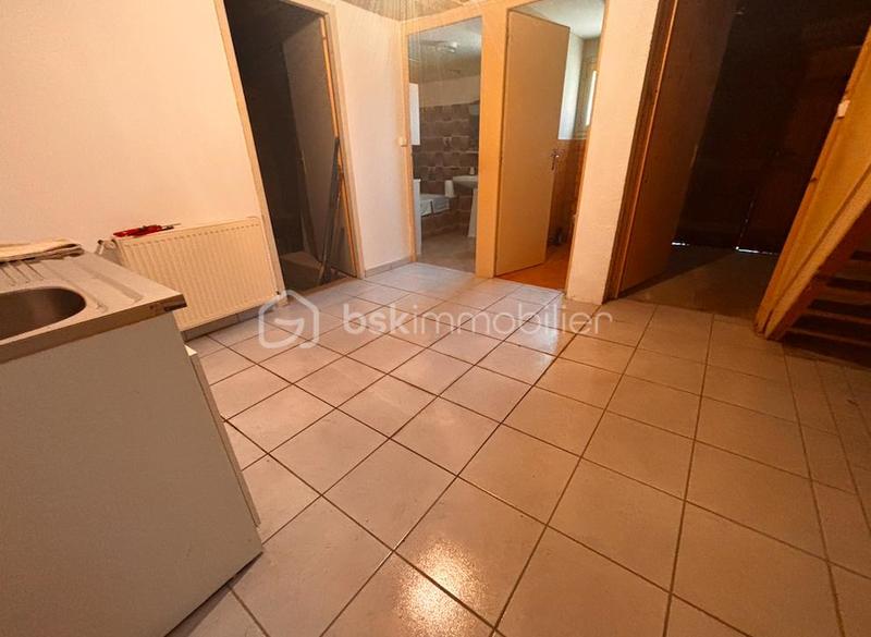 Maison - 220 m² - 6 pièces