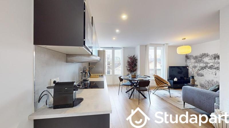 Chambre - 11 m² - 1 pièce