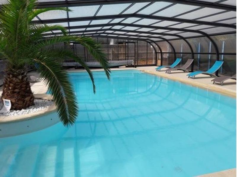 Propriété - 551 m² - 17 pièces