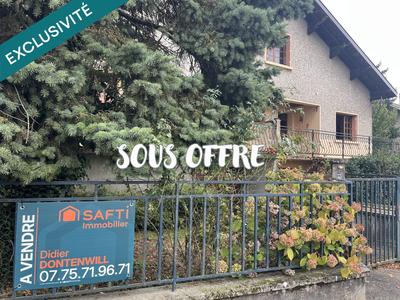 Maison - 141 m² - 7 pièces