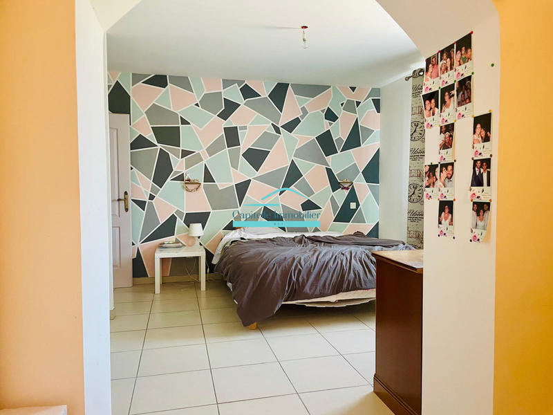 Propriété - 336 m² - 10 pièces